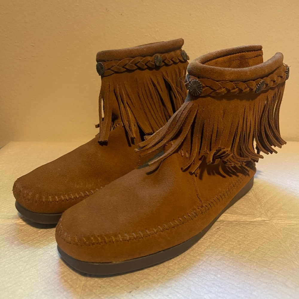 Minnetonka Brown Fringe Ankle Boots